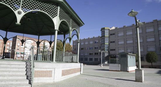 Los alumnos y alumnas de la Escuela-Conservatorio Manuel Rodrguez Sales decidirn el futuro inmediato del centro en una consulta que se celebra este jueves