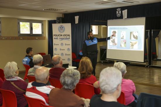 La Polica Local de Legans participa junto a otras siete ciudades espaolas en el proyecto "Clara", una iniciativa europea para combatir los discursos de odio, el racismo y la xenofobia