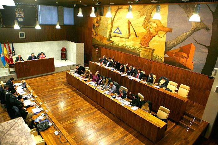 Acuerdos adoptados en los plenos celebrados el jueves 27 de diciembre